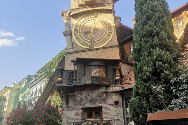 23